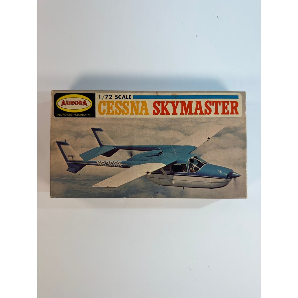 Vintage 1968 Aurora Cessna Skymaster 1/72 Scale Model Airplane Kit 279-70